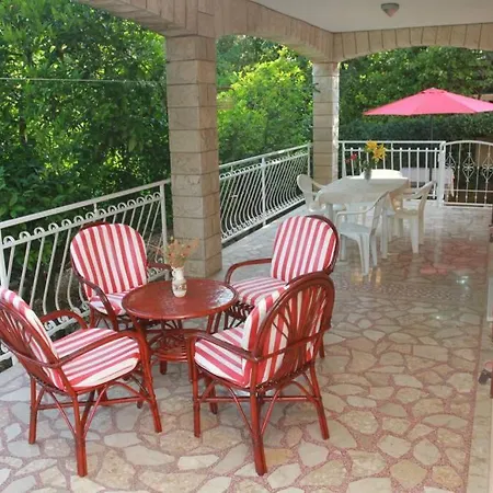 Apartment Bareta *