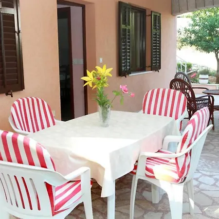 Bareta Apartmán *
